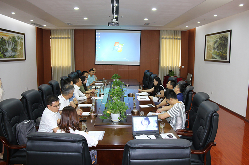 熱烈歡迎各位（wèi）領導蒞臨桂湖集團什邡生產總部（bù）參觀考察、調研（yán）指導