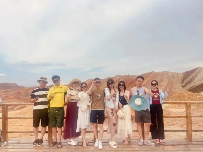 “絲綢之路，桂湖同行（háng）”——桂湖集團（tuán）甘肅河西走廊團建之旅